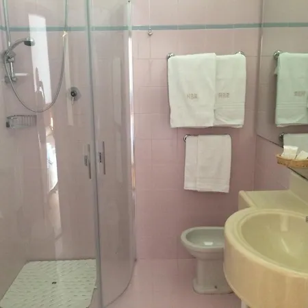 Hotel Beau Rivage Pineta 4*