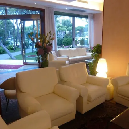 Beau Rivage Pineta Ξενοδοχείο Τζεσόλο Λίντο