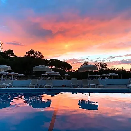 Beau Rivage Pineta Hotel