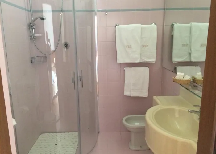 Hotel Beau Rivage Pineta 4*
