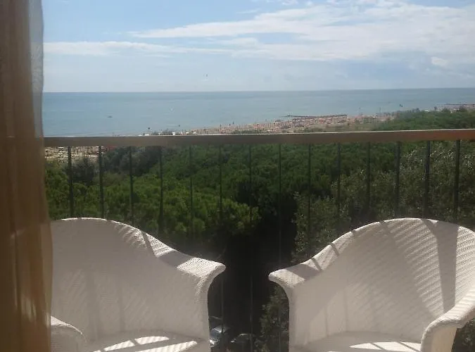 Hotel Beau Rivage Pineta 4*